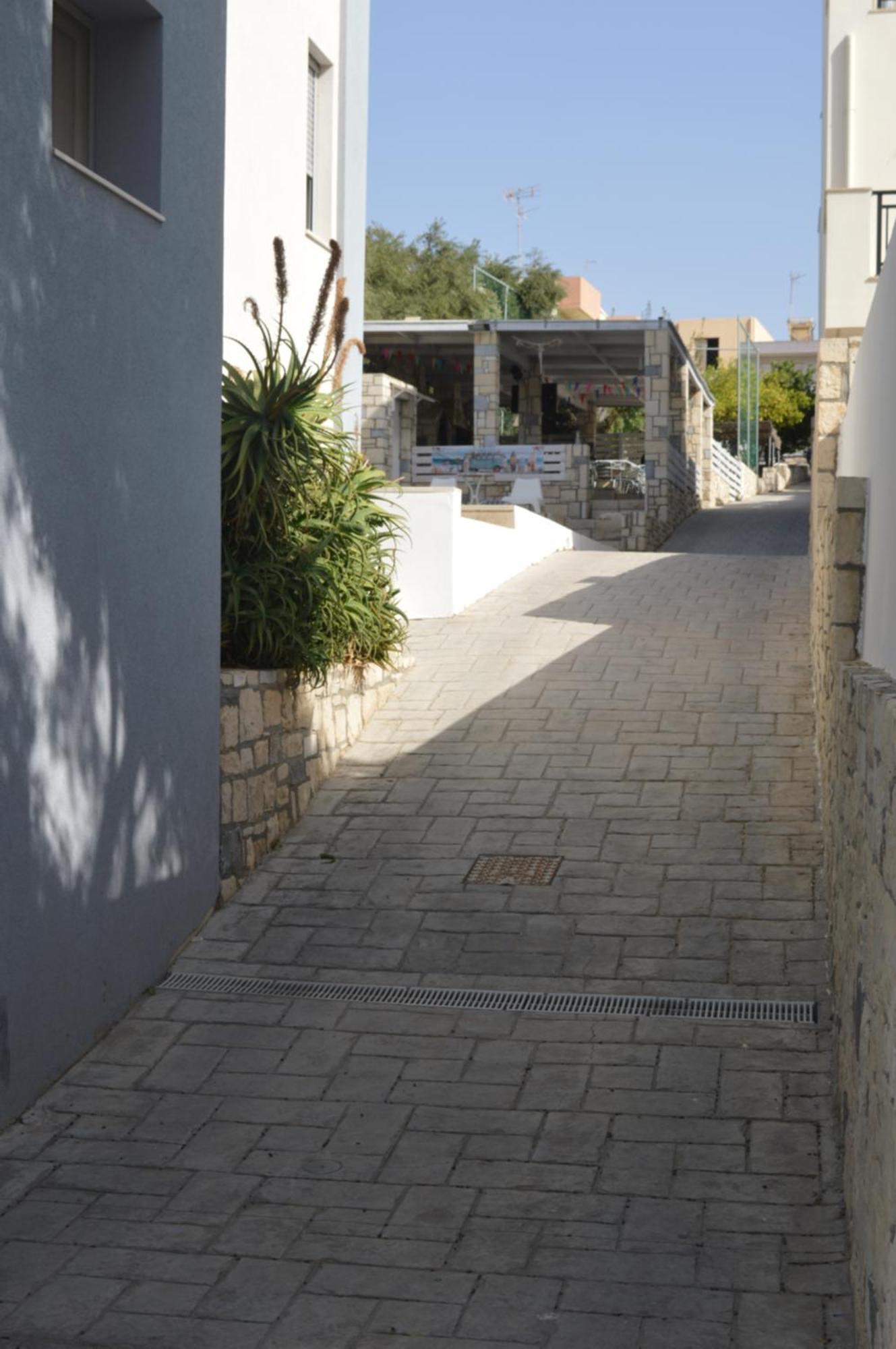 Aquarock Villa With Private Pool Prassas Екстер'єр фото